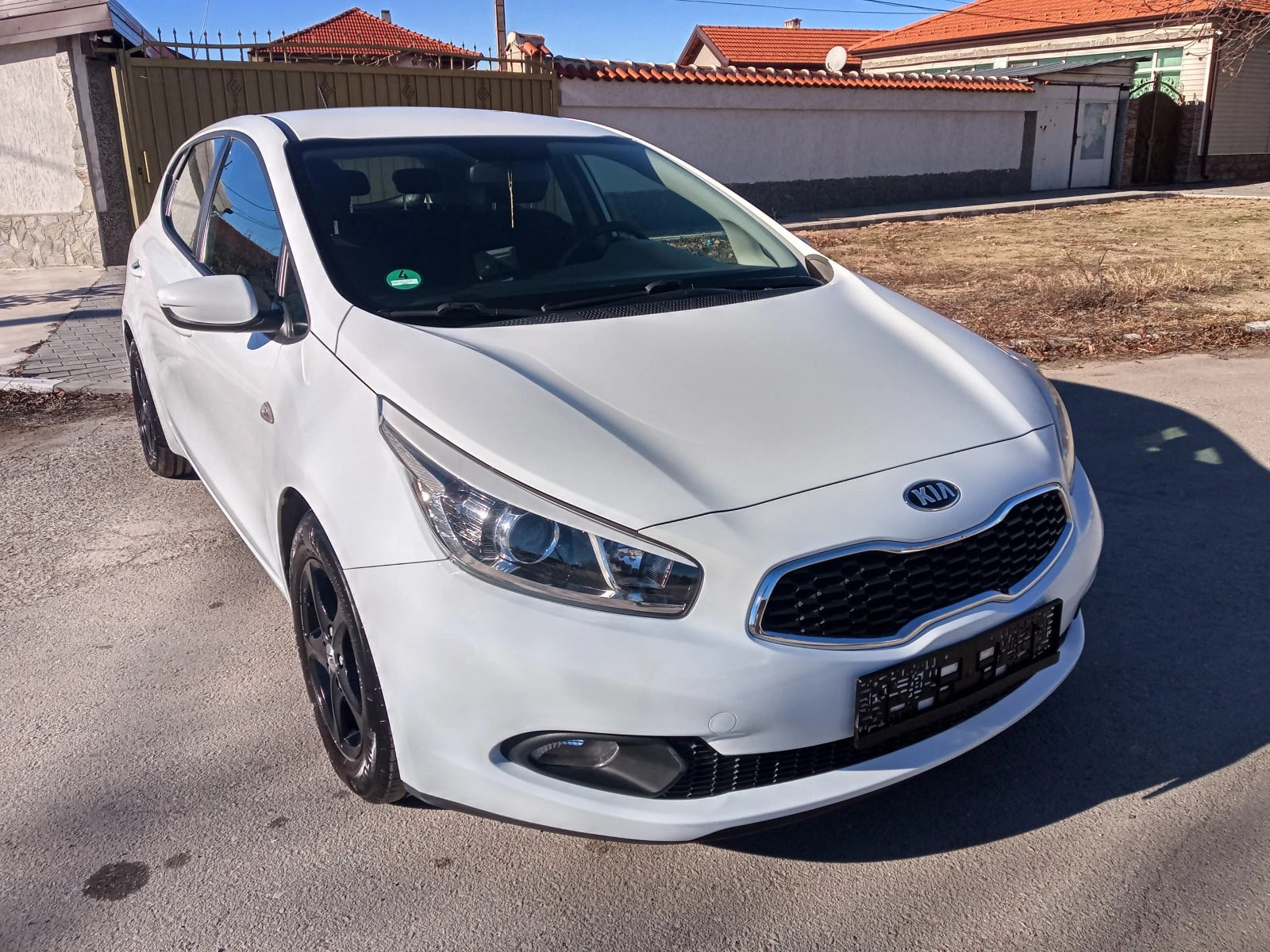 Kia Ceed 1.4CVVT /6-скорости/COOL EDITION, снимка 1