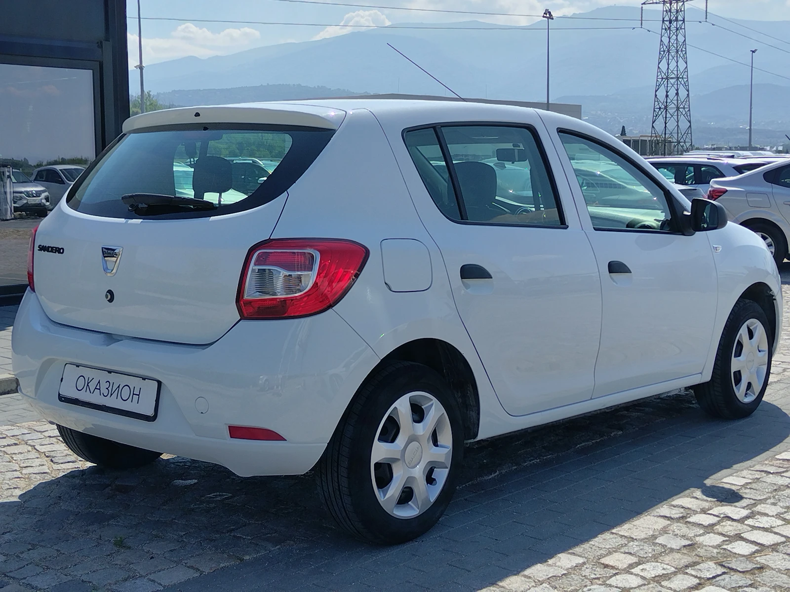 Dacia Sandero 1.2 16V 73к.с. LPG - изображение 7