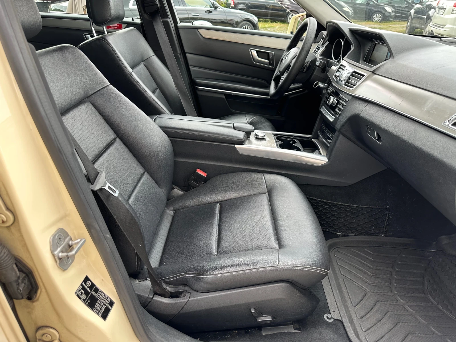 Mercedes-Benz E 200 2.2CDI BlueTEC 7G-TRONIC PLUS  - изображение 6