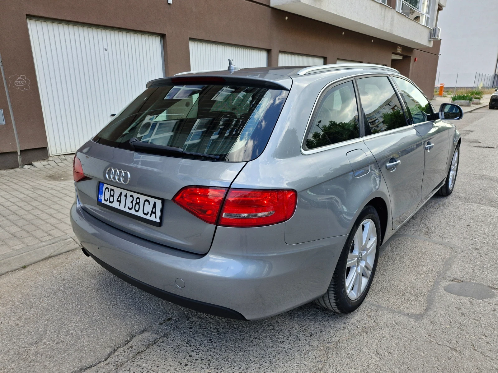 Audi A4 1.8 - изображение 4