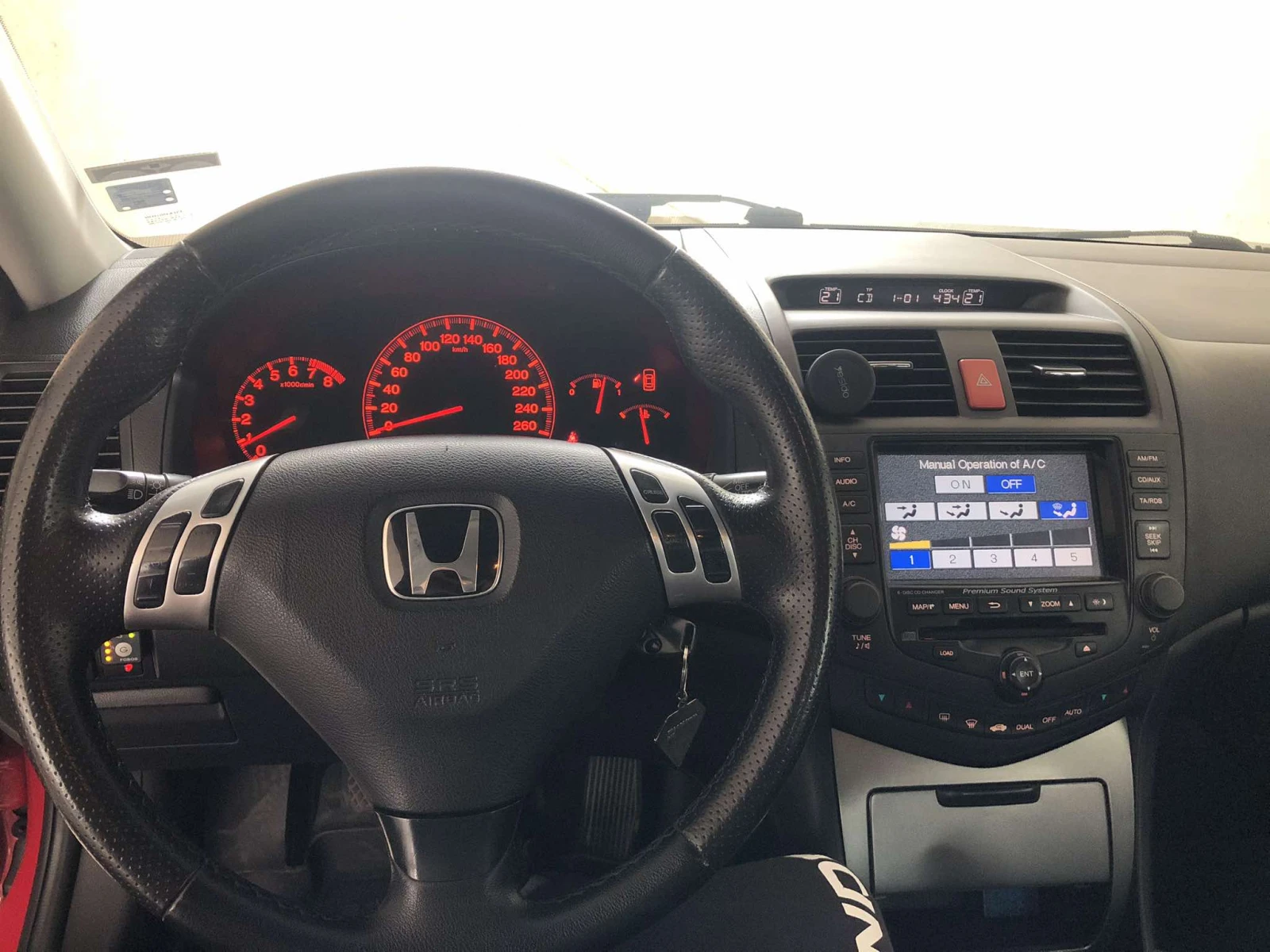 Honda Accord 2000 куб. см. - изображение 7