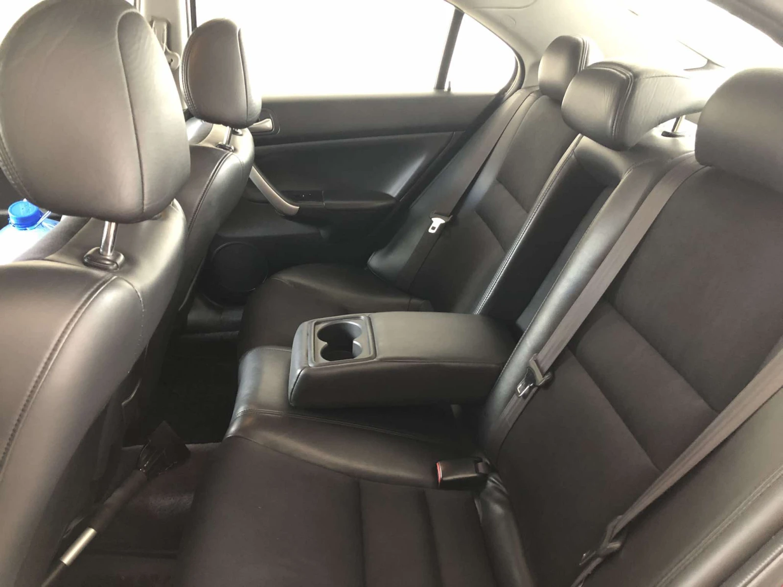 Honda Accord 2000 куб. см. - изображение 8