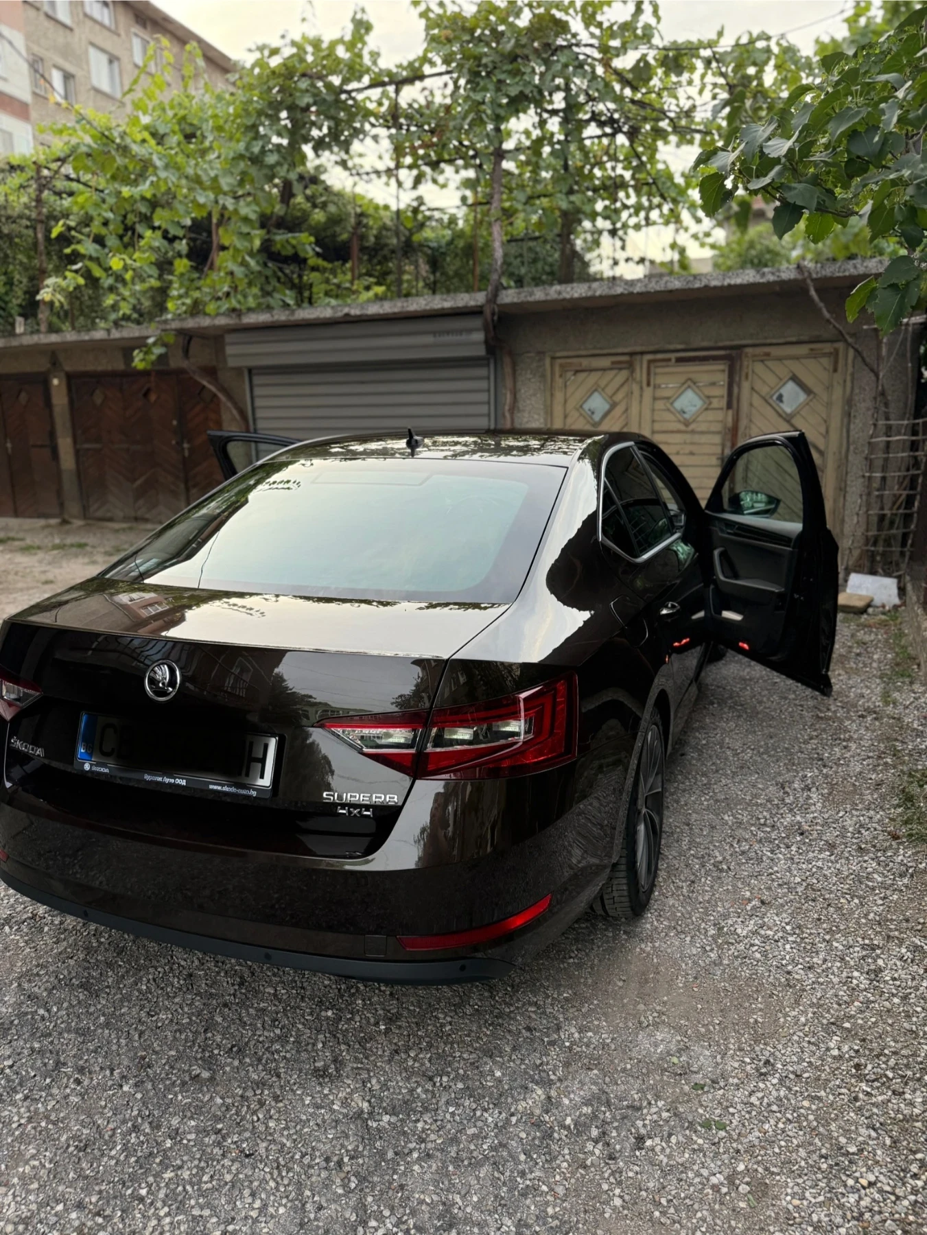Skoda Superb  Laurin&Klement 4x4 - изображение 8