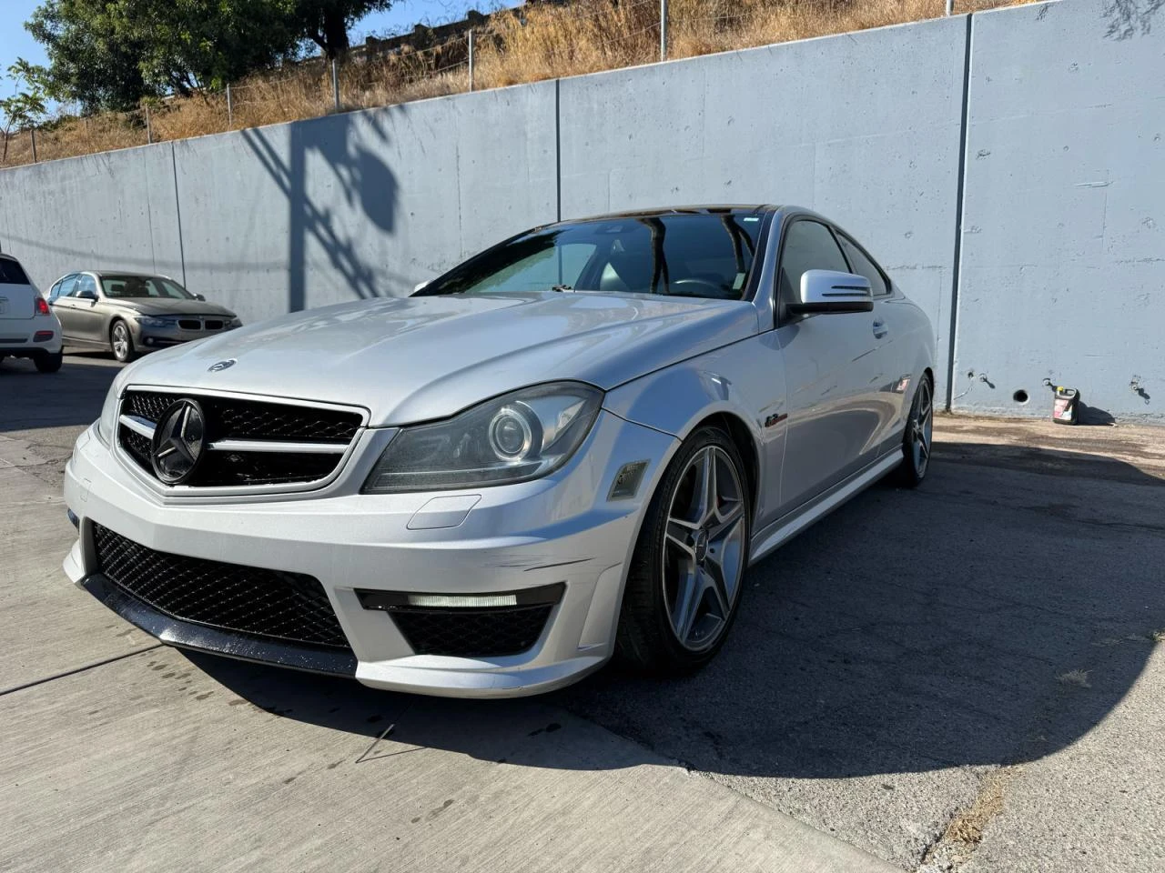 Mercedes-Benz C 63 AMG  - изображение 2