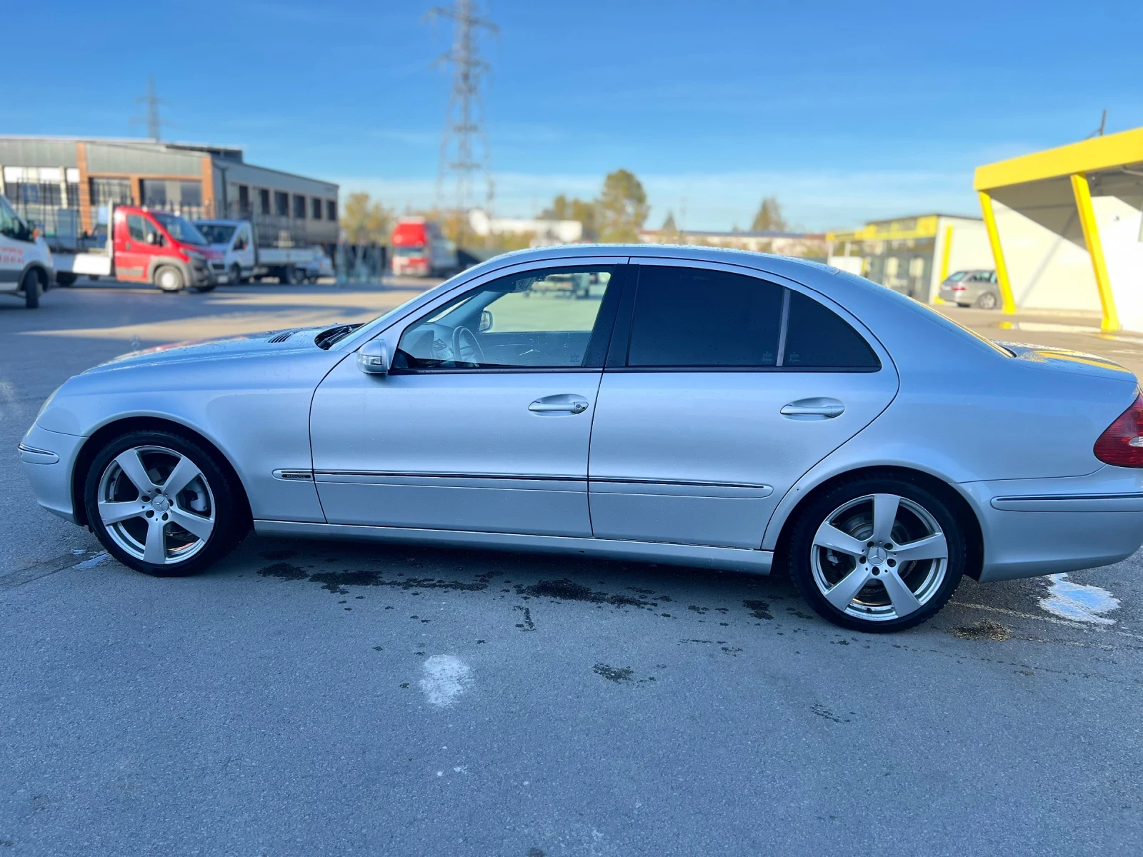 Mercedes-Benz E 280  - изображение 3