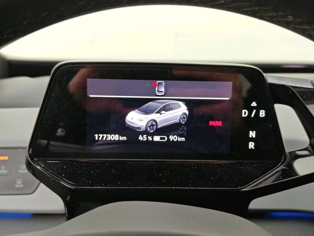 VW ID.3 58 kWh 1st Plus, снимка 9 - Автомобили и джипове - 53997532