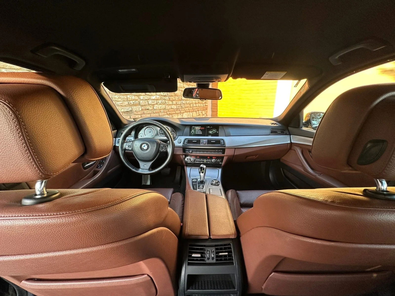 BMW 530 Head-up, Distronic, Keyless, Blind Spot, снимка 5 - Автомобили и джипове - 54012704