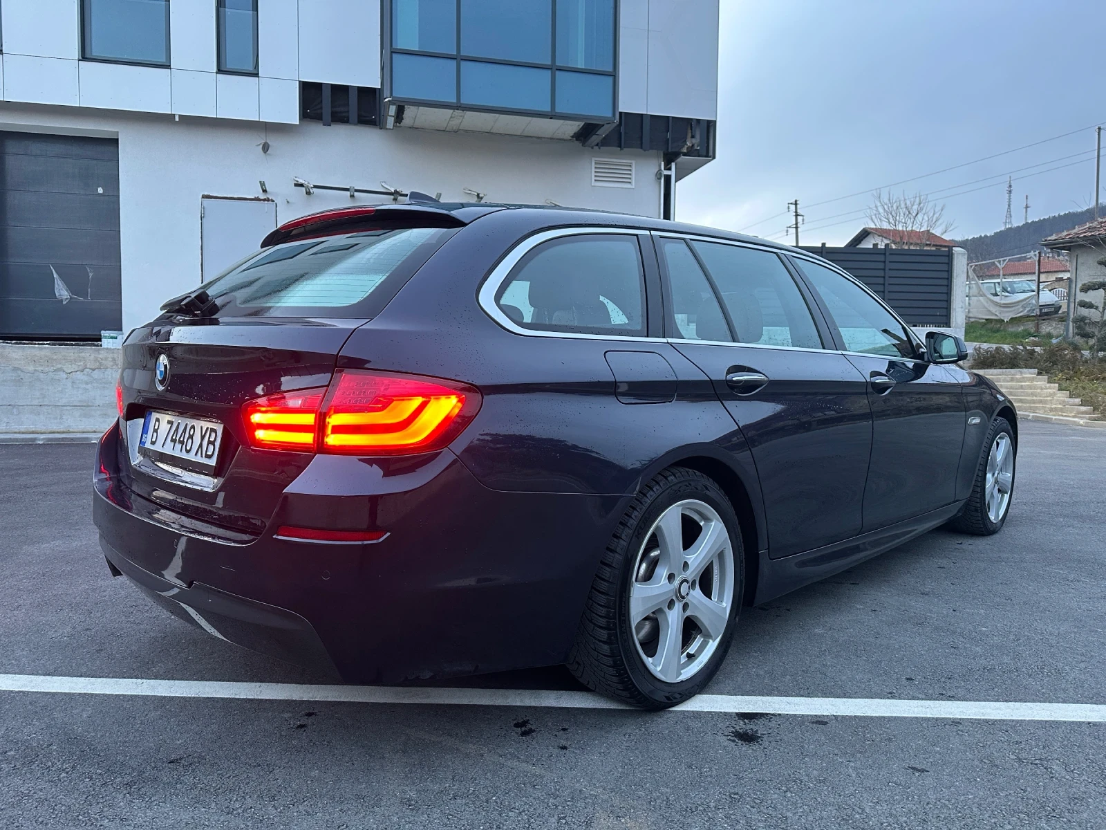 BMW 530 Head-up, Distronic, Keyless, Blind Spot, снимка 4 - Автомобили и джипове - 54012704