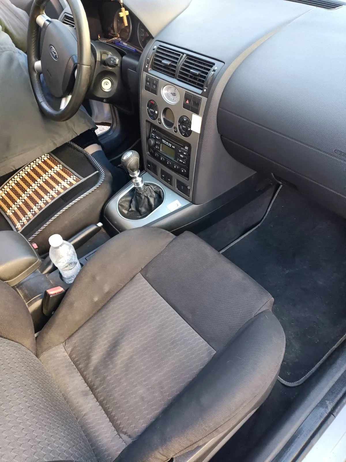 Ford Mondeo, снимка 6 - Автомобили и джипове - 54031731