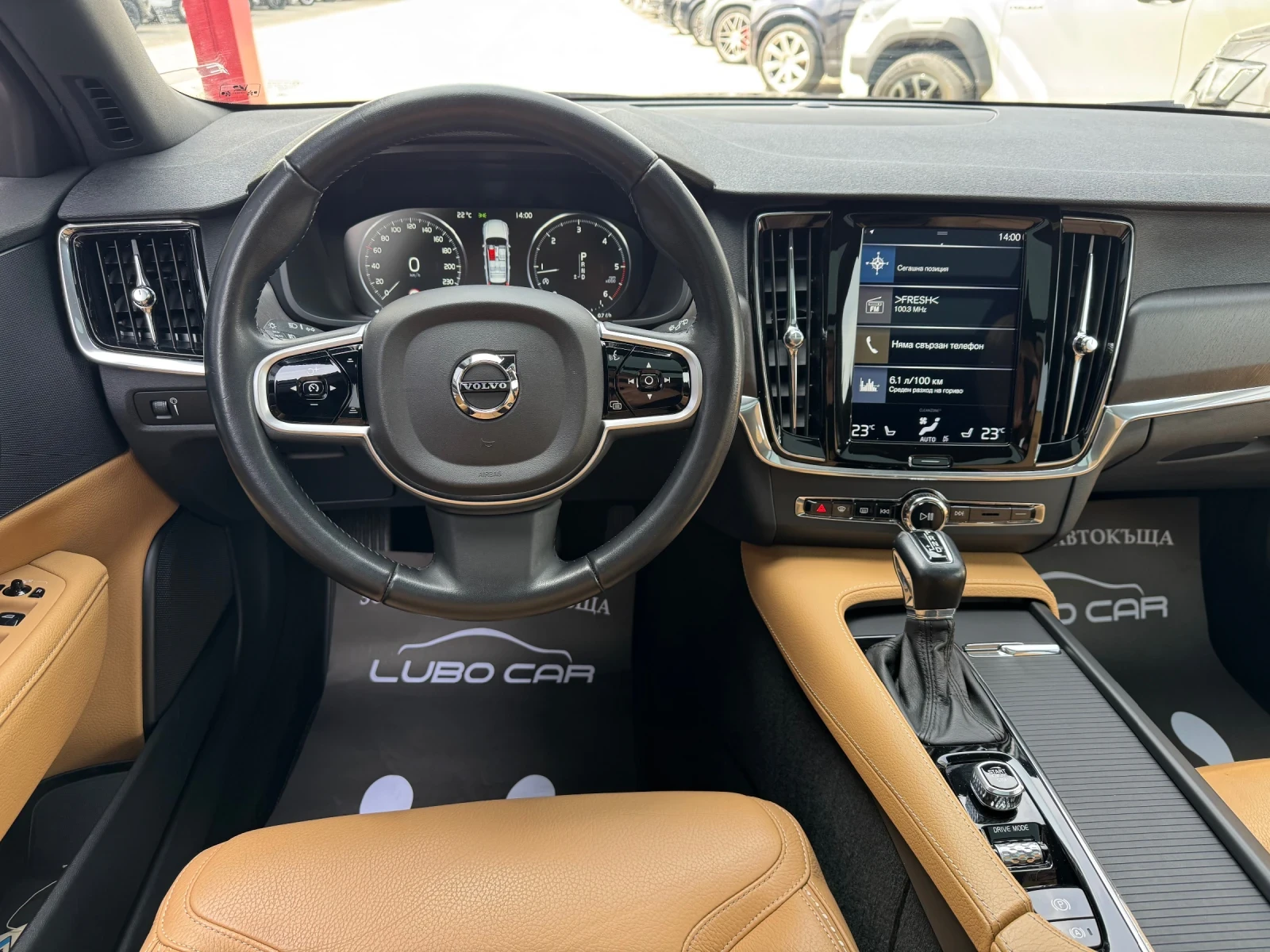 Volvo V90 Cross Country 2.0D-D4-AWD-PILOT ASSIST-ПОДГРЕВ-ПАНОРАМА-TOP, снимка 12 - Автомобили и джипове - 54183793