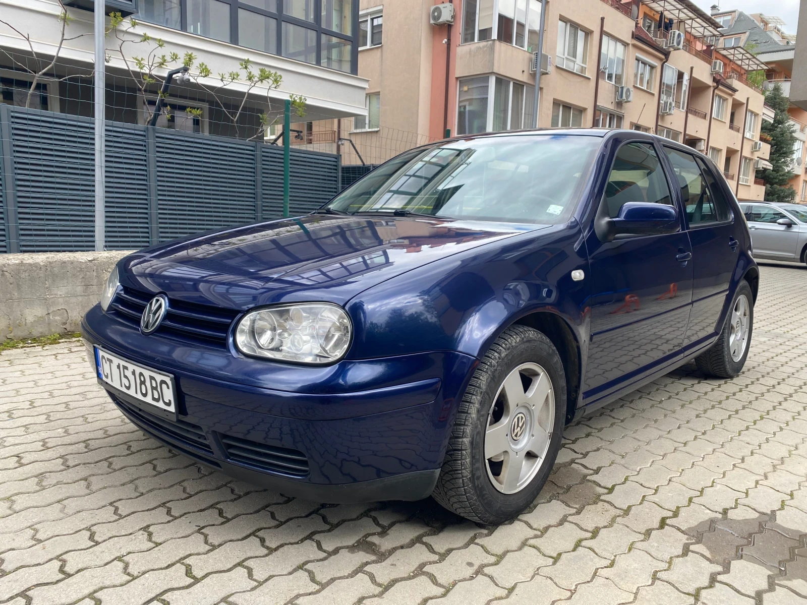 VW Golf 1.6 Sr highline 
