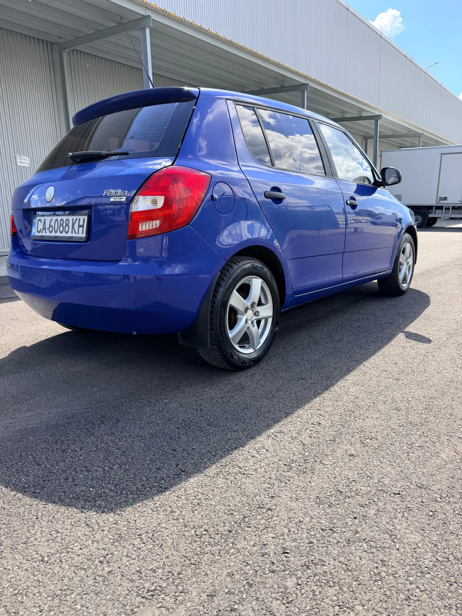 Skoda Fabia / 1.2 / 60 к.с/ 2007г / 1-ви собственик /, снимка 3 - Автомобили и джипове - 54700332