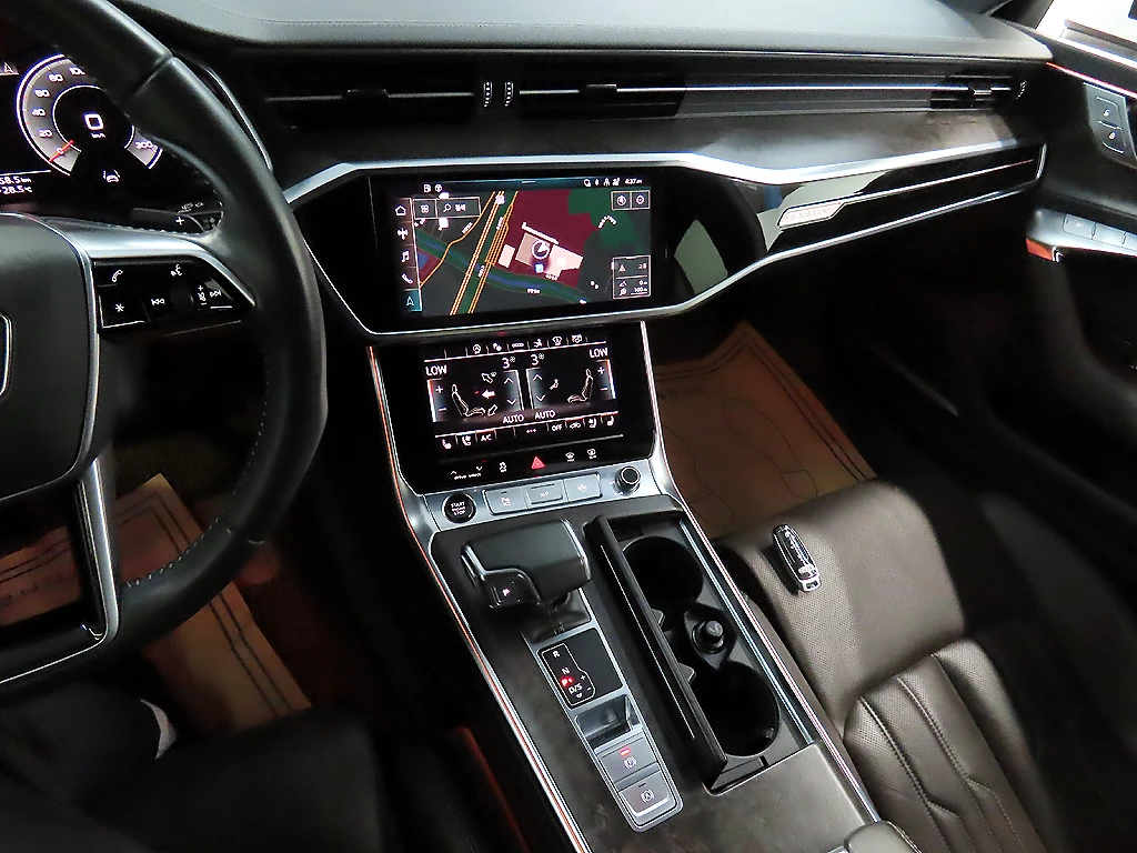 Audi A7 55 TFSI quattro* SOFT CLOSE* 360* HUD* КРАЙНА ЦЕНА, снимка 12 - Автомобили и джипове - 55367081
