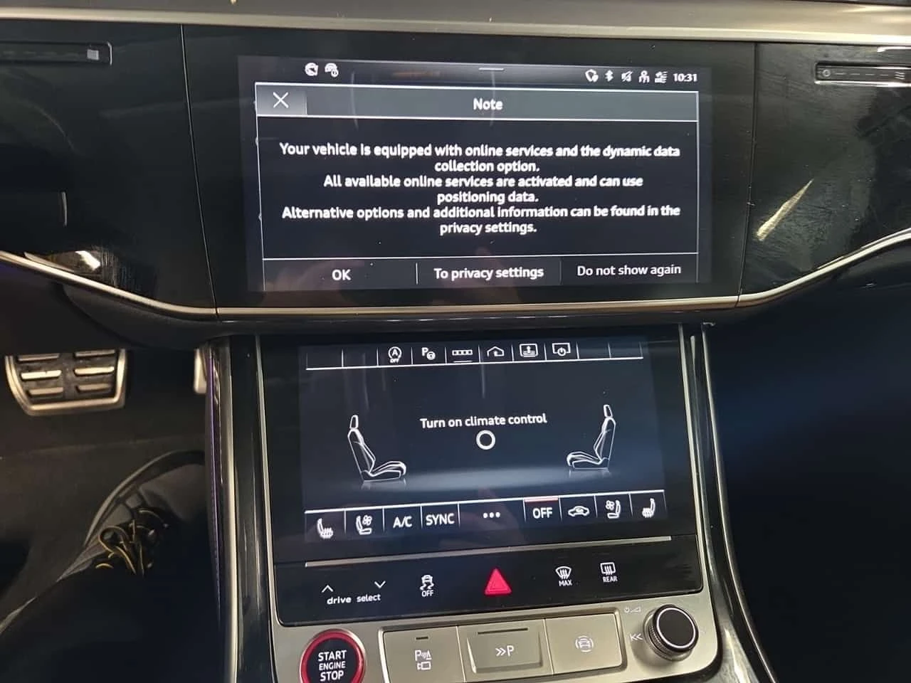 Audi S8 4.0 TFSI QUATTRO  CARFAX, снимка 11 - Автомобили и джипове - 55654444