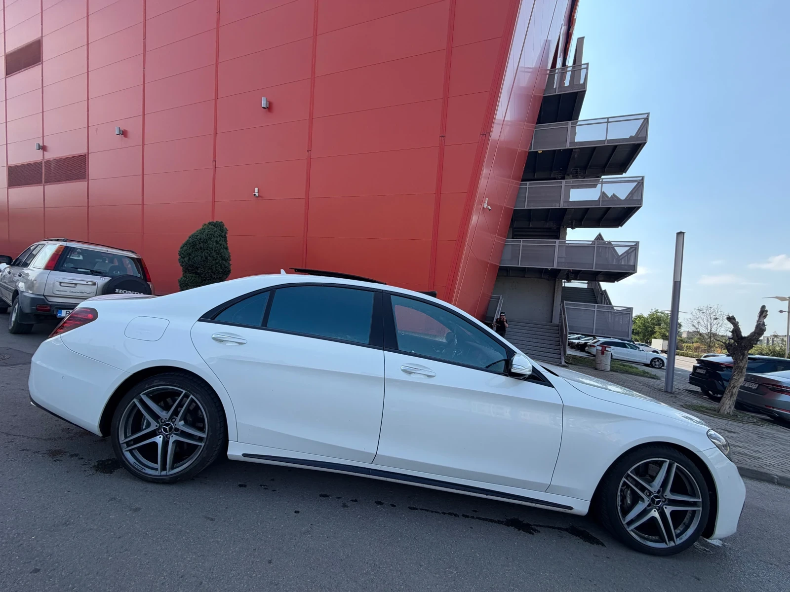 Mercedes-Benz S 63 AMG БАРТЕР* 620кс* LONG* 4x4* FACE, снимка 4 - Автомобили и джипове - 55802919