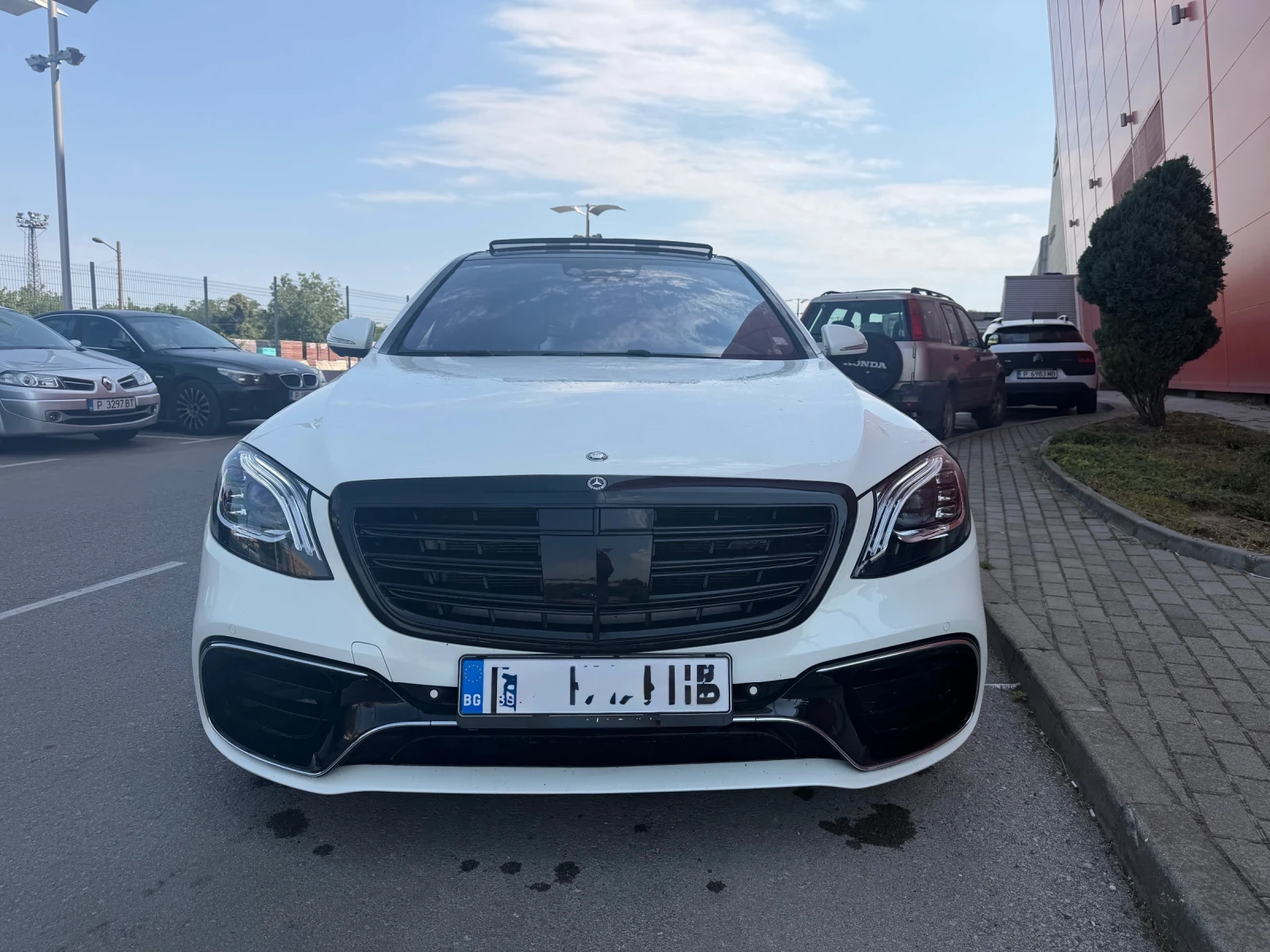 Mercedes-Benz S 63 AMG БАРТЕР* 620кс* LONG* 4x4* FACE, снимка 3 - Автомобили и джипове - 55802919