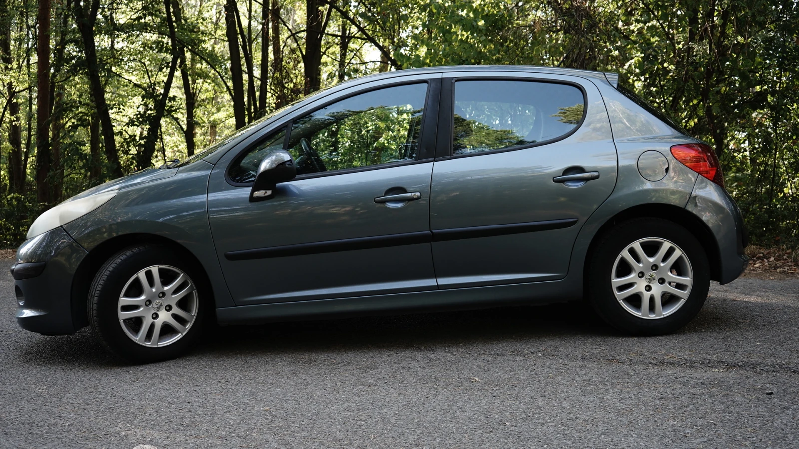 Peugeot 207, снимка 2 - Автомобили и джипове - 56107143