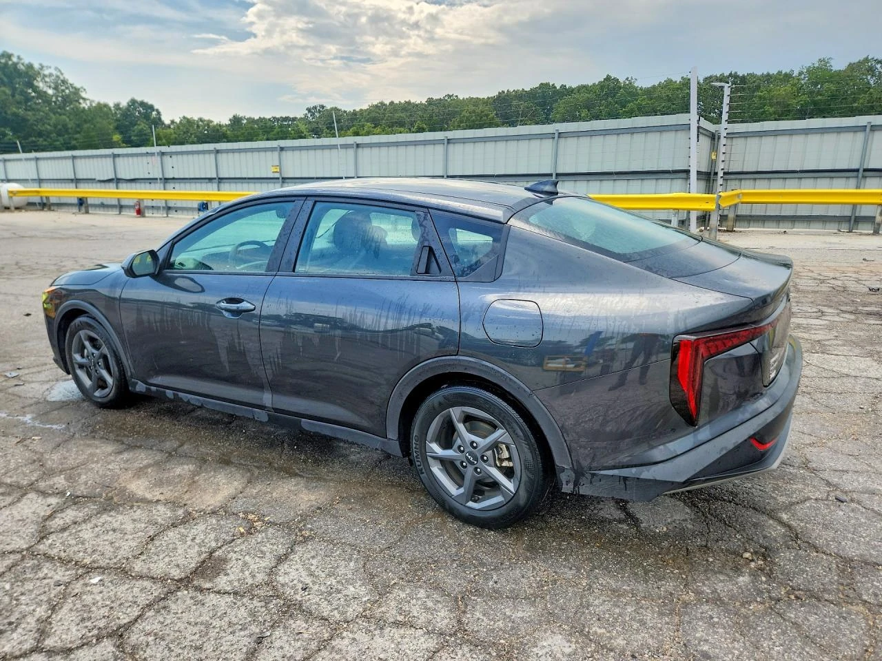 Kia K4 2.0l Lxs, снимка 2 - Автомобили и джипове - 56108057