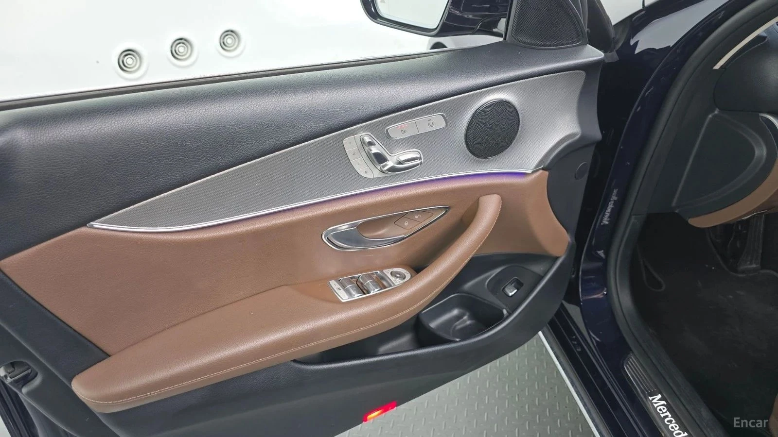 Mercedes-Benz E 300 | Mobile.bg � ����������� 16