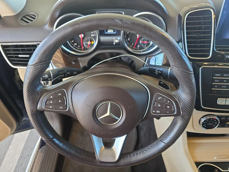 Mercedes-Benz GLE 350 AMG* HARMAN/KARDON* LANE ASSIST* KEYGO, снимка 7 - Автомобили и джипове - 47931900