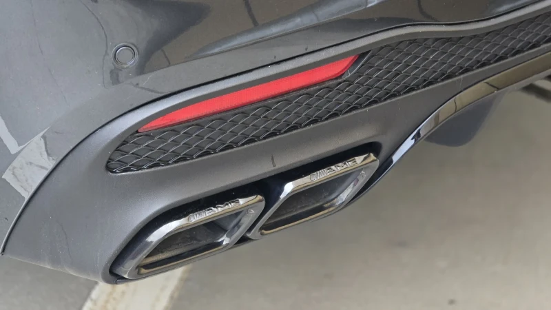 Mercedes-Benz GLS 350 AMG, снимка 9 - Автомобили и джипове - 52897269