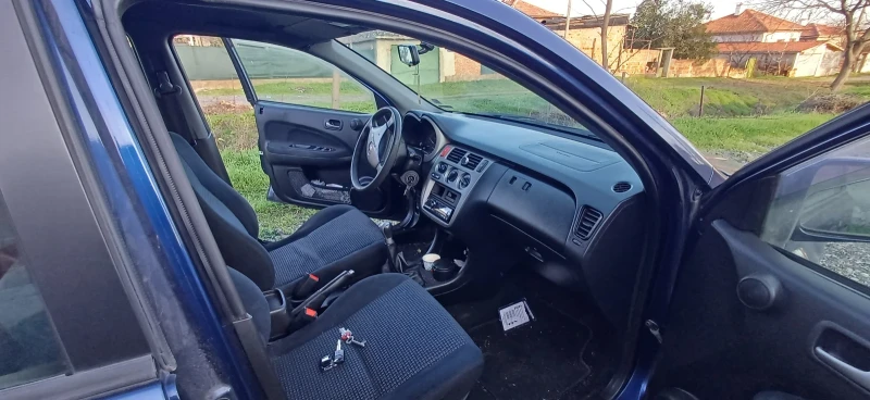 Honda Hr-v, снимка 2 - Автомобили и джипове - 52615282