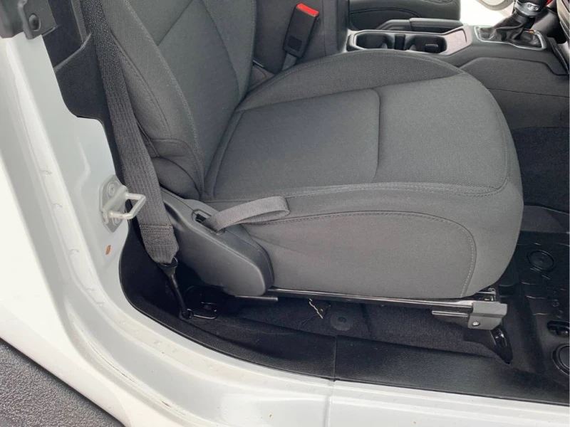 Jeep Wrangler CARFAX* Willys 4x4* ПОДГРЕВИ , снимка 12 - Автомобили и джипове - 53341748