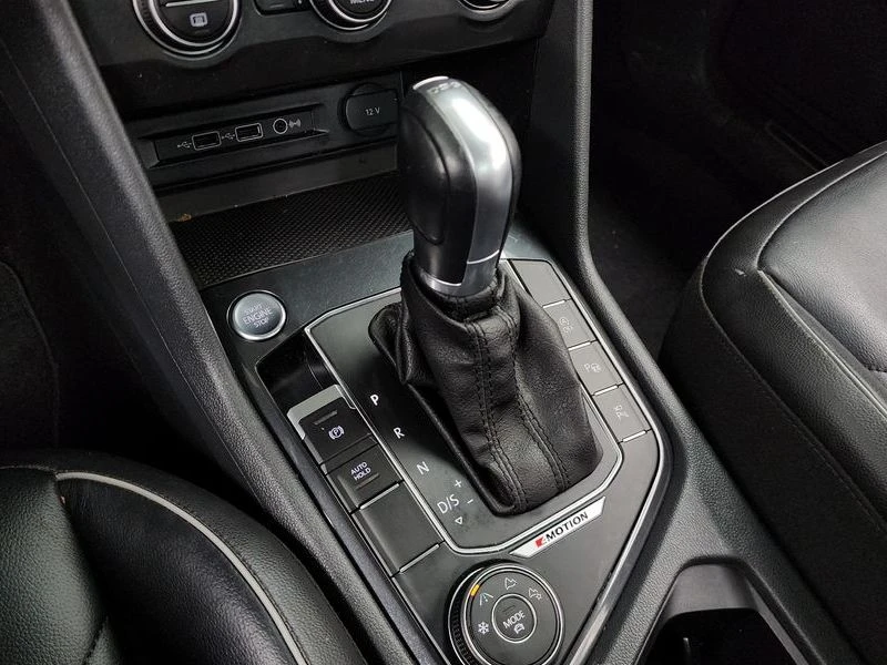 VW Tiguan 2.0 TDI 4Motion Prestige| 150к.с.| ВКЛ.ТЕХНОТЕСТ, снимка 9 - Автомобили и джипове - 55650534