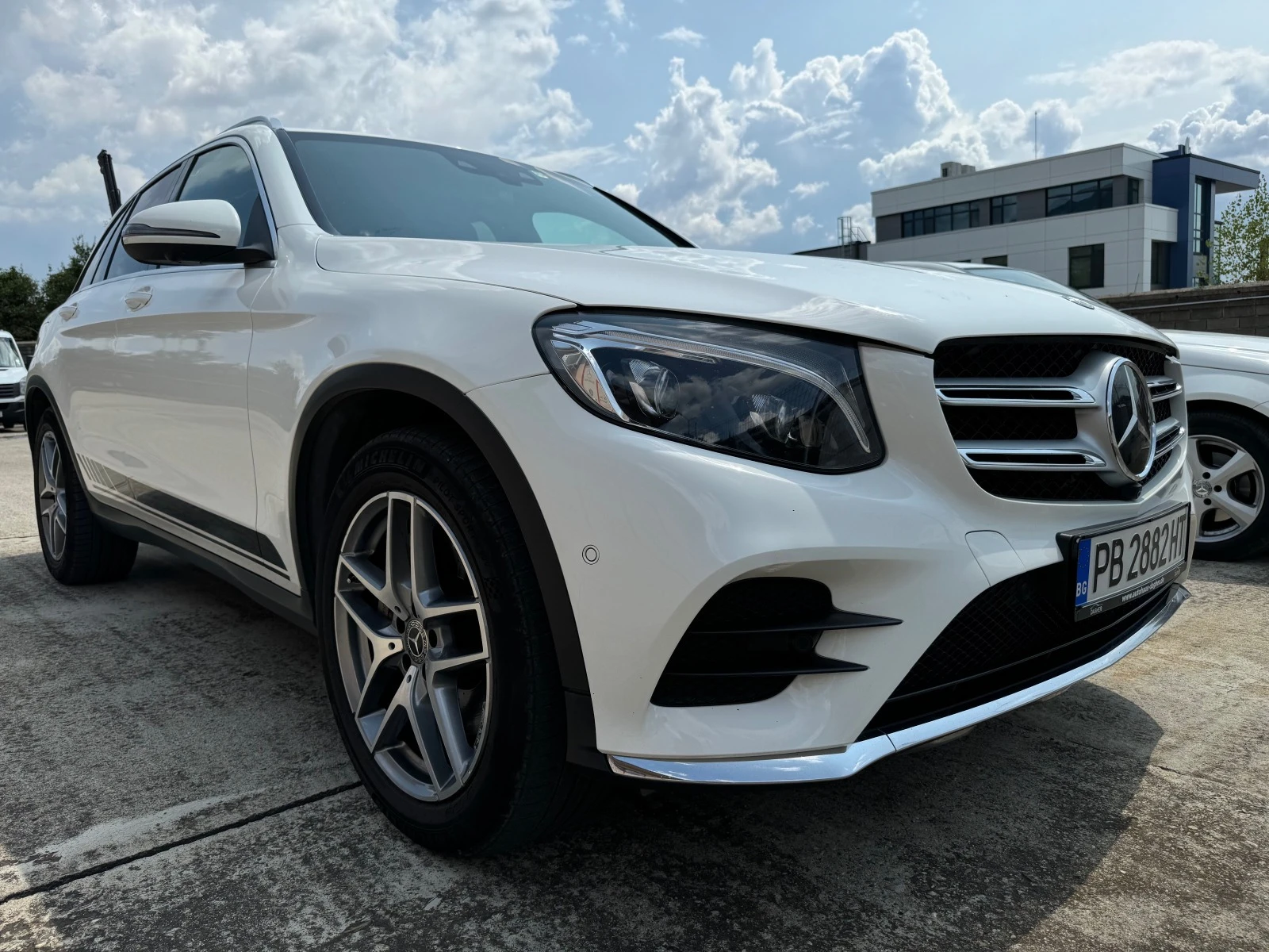 Mercedes-Benz GLC 350 AMG, Burmester , алкантара - изображение 3