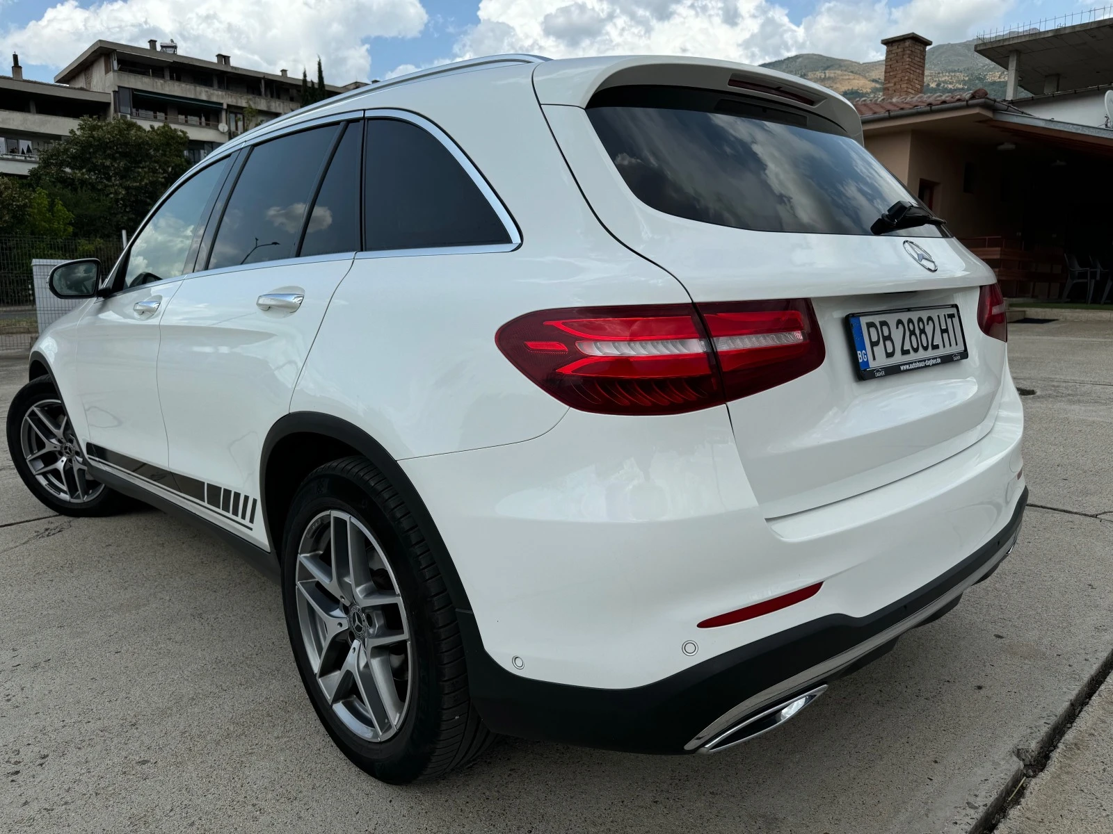 Mercedes-Benz GLC 350 AMG, Burmester , алкантара - изображение 4