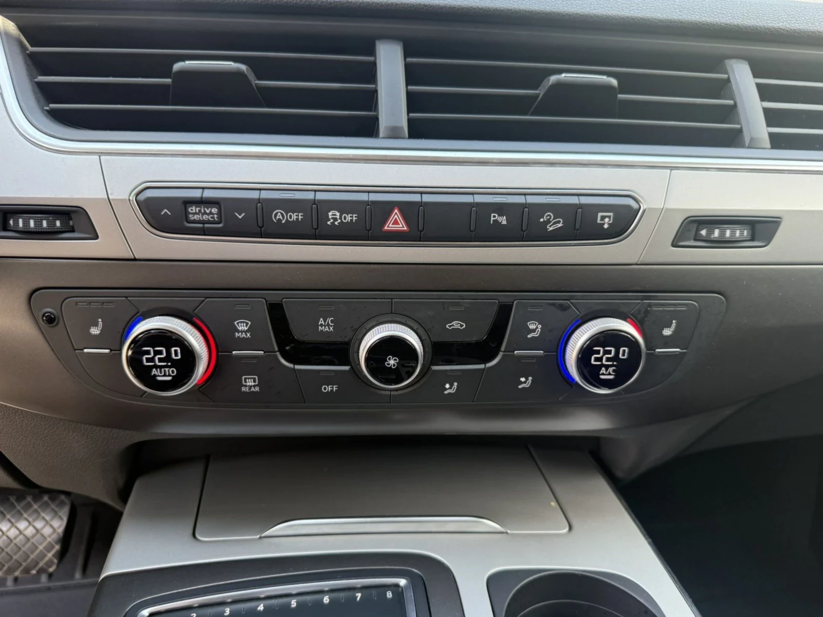 Audi Q7 3.0TDI - изображение 9