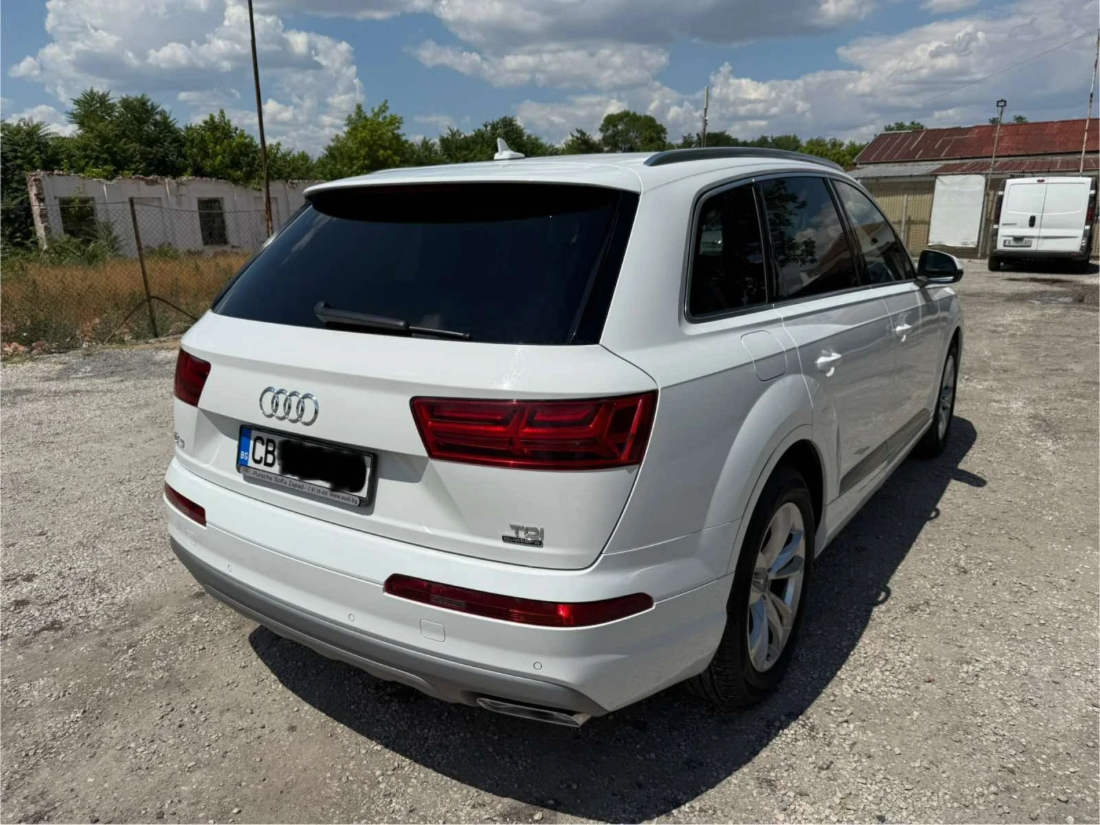 Audi Q7 3.0TDI - изображение 2