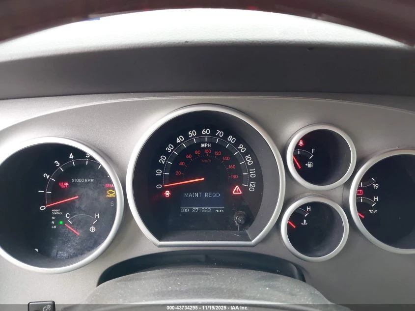 Toyota Sequoia 5.7l Platinum 5.7L V8 - изображение 7