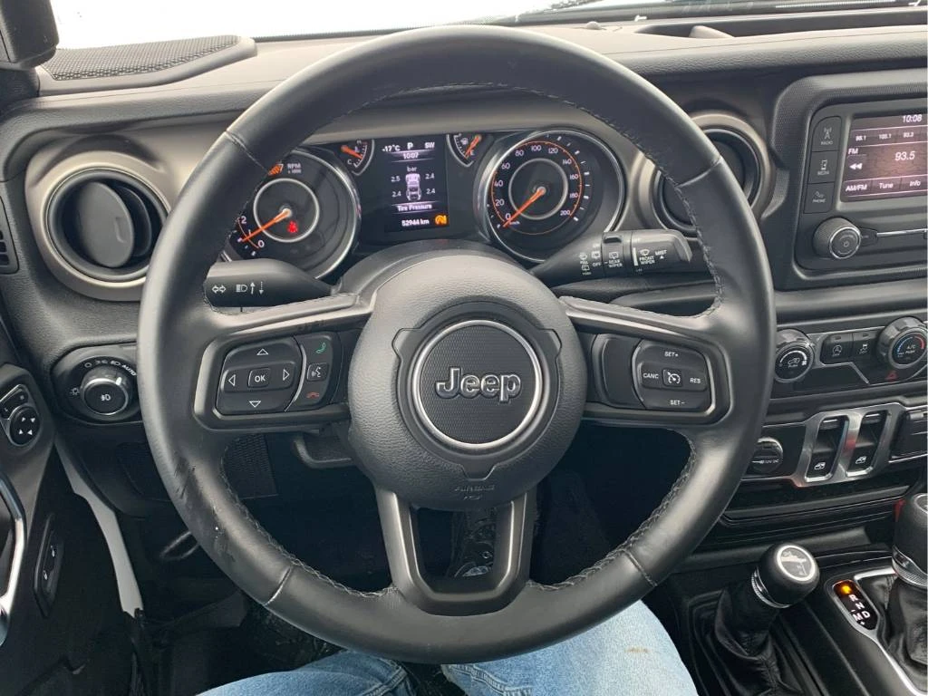 Jeep Wrangler CARFAX* Willys 4x4* ПОДГРЕВИ  - изображение 8