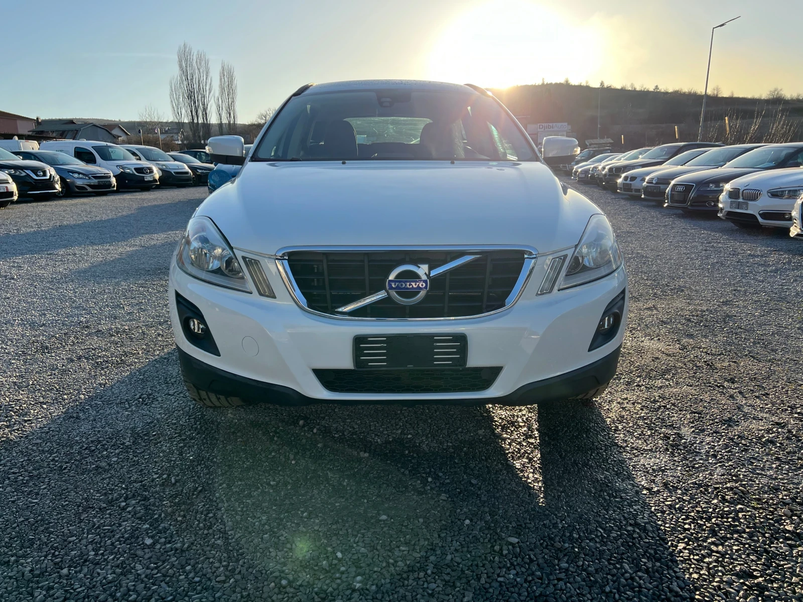 Volvo XC60 2.4D5 4x4 163k.c, снимка 2 - Автомобили и джипове - 53801160