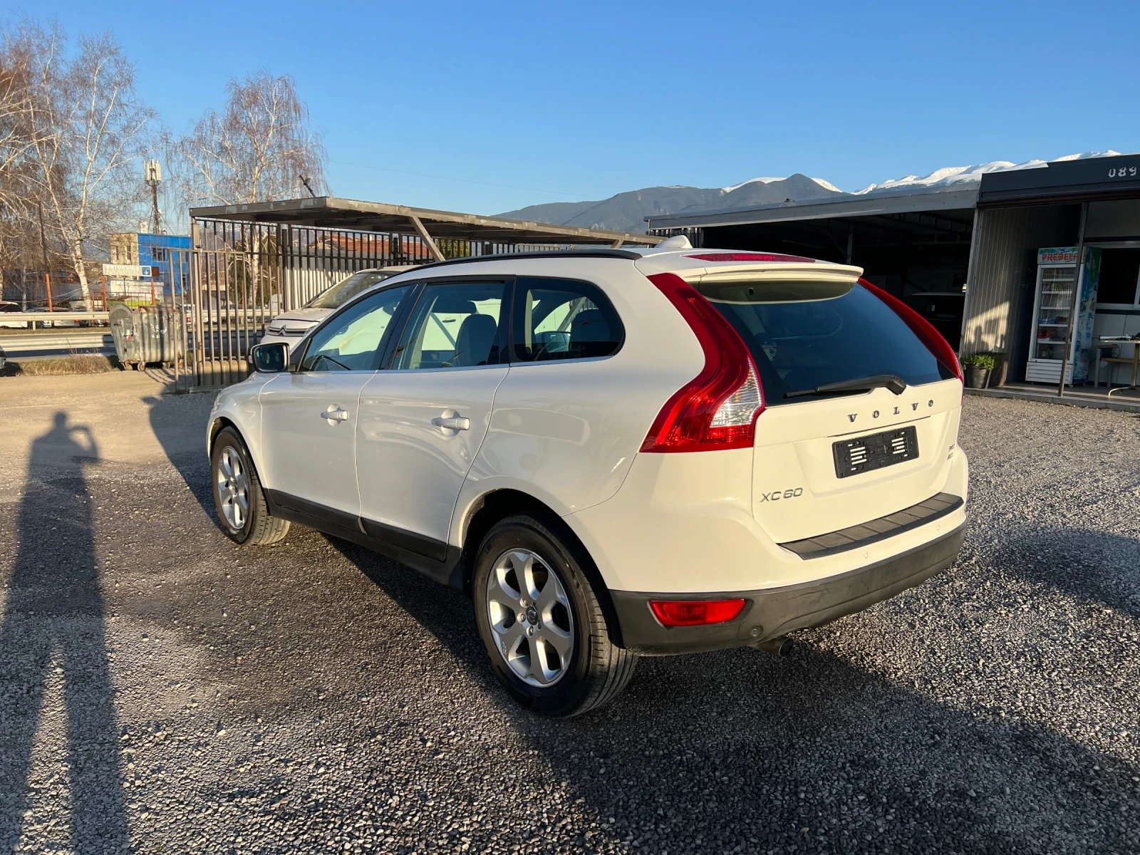 Volvo XC60 2.4D5 4x4 163k.c, снимка 6 - Автомобили и джипове - 53801160