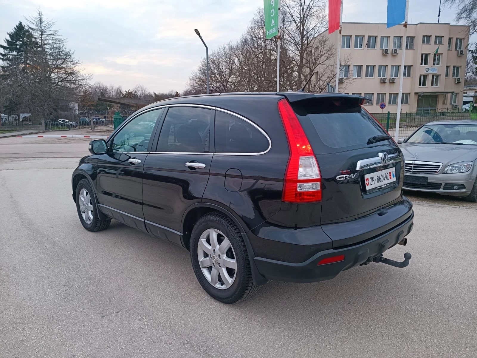 Honda Cr-v 2.0i-150кс-ШВЕЙЦАРИЯ-АВТОМАТ-4Х4-NAVI-ДИСТРОНИК, снимка 5 - Автомобили и джипове - 53966641