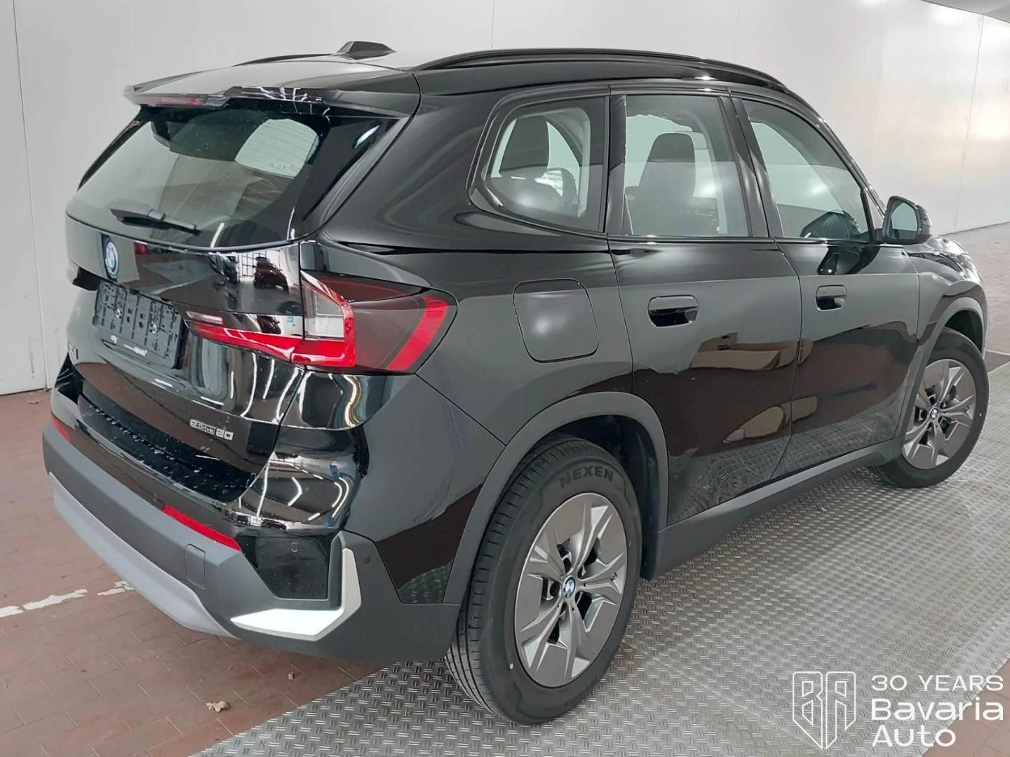 BMW iX1 20 eDrive | Mobile.bg � ����������� 3