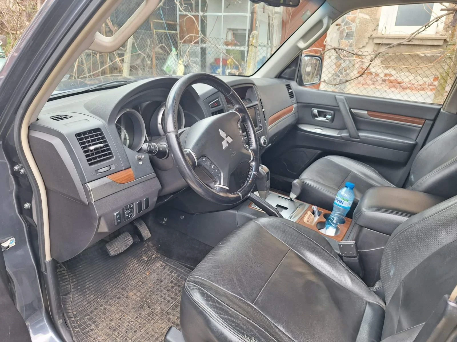 Mitsubishi Pajero, снимка 5 - Автомобили и джипове - 54092932