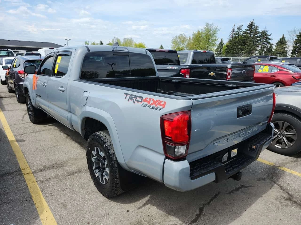 Toyota Tacoma * SR5 CREW CAB LONG BED * , снимка 4 - Автомобили и джипове - 54608613