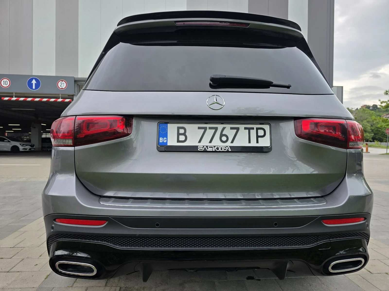 Mercedes-Benz GLB 220D, снимка 3 - Автомобили и джипове - 54660627