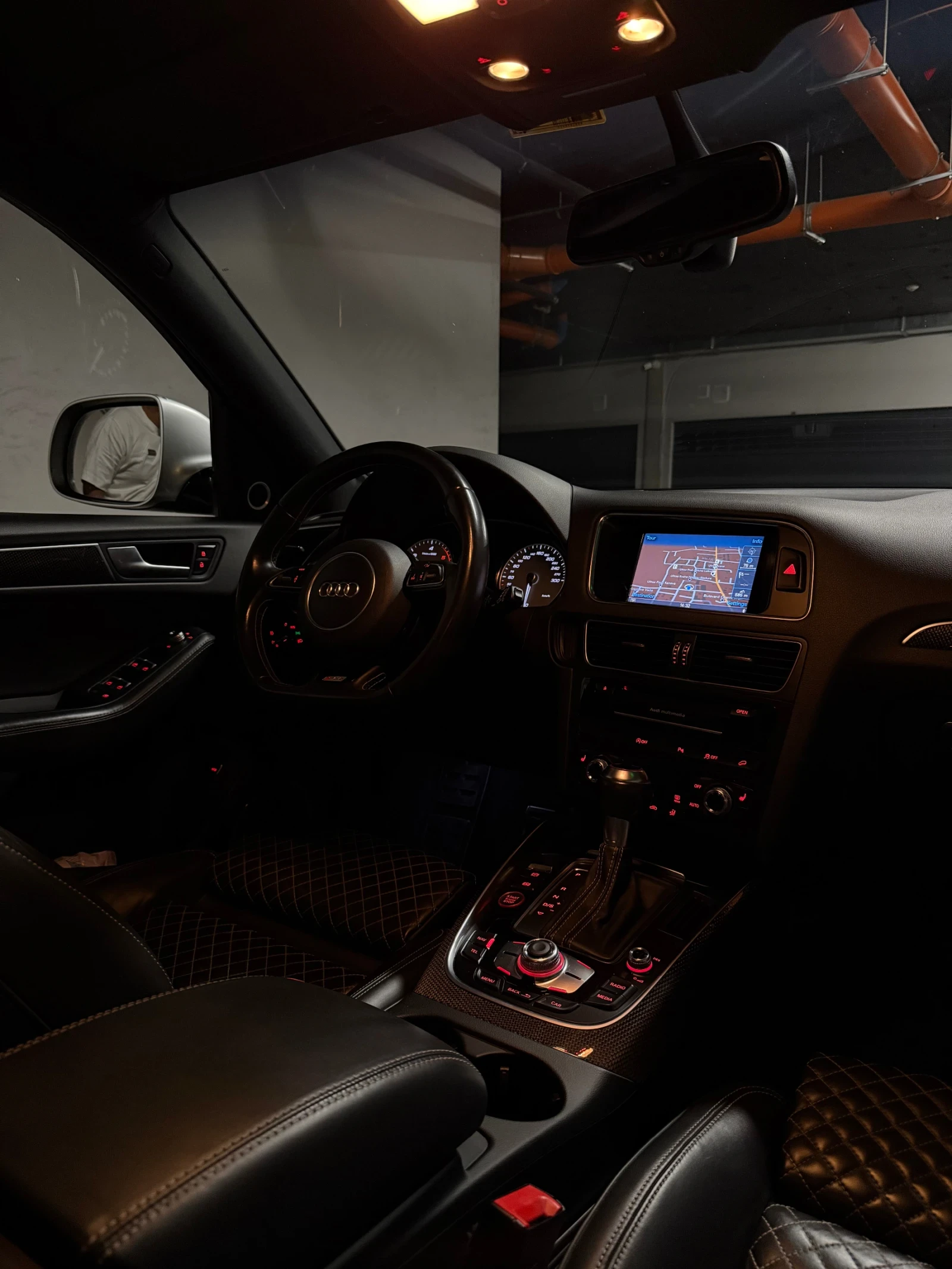 Audi SQ5, снимка 8 - Автомобили и джипове - 54970468