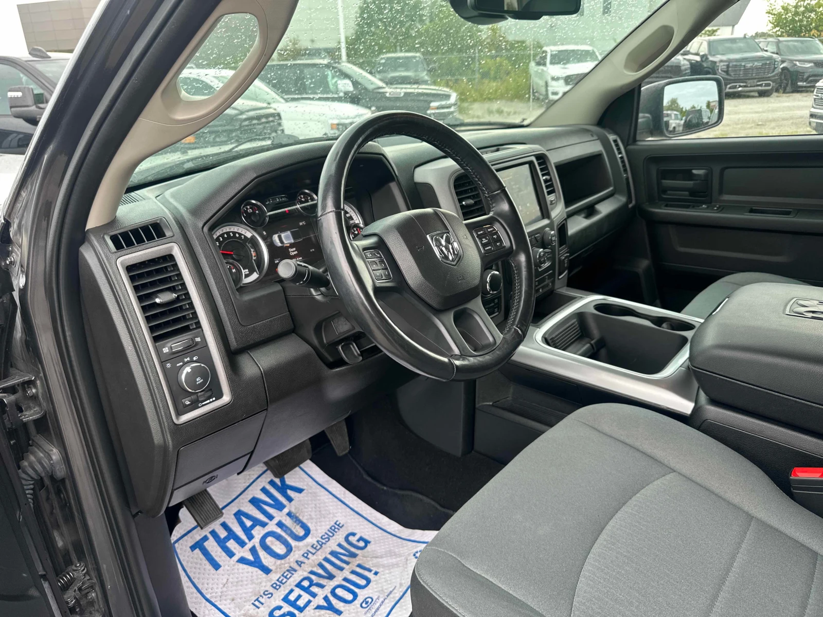 Dodge RAM 1500 * Express * CARFAX * ЦЕНА ДО БГ, снимка 7 - Автомобили и джипове - 55879303