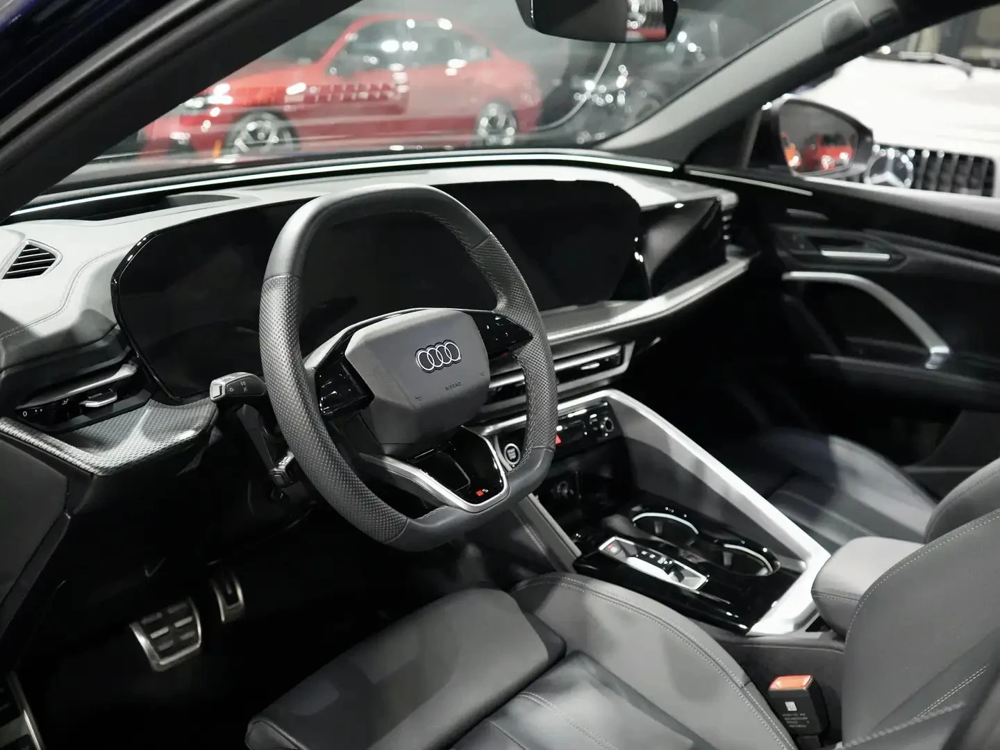 Audi Q5 B&O | S Line| PANO| HUD| Drive Assist, снимка 8 - Автомобили и джипове - 56072063