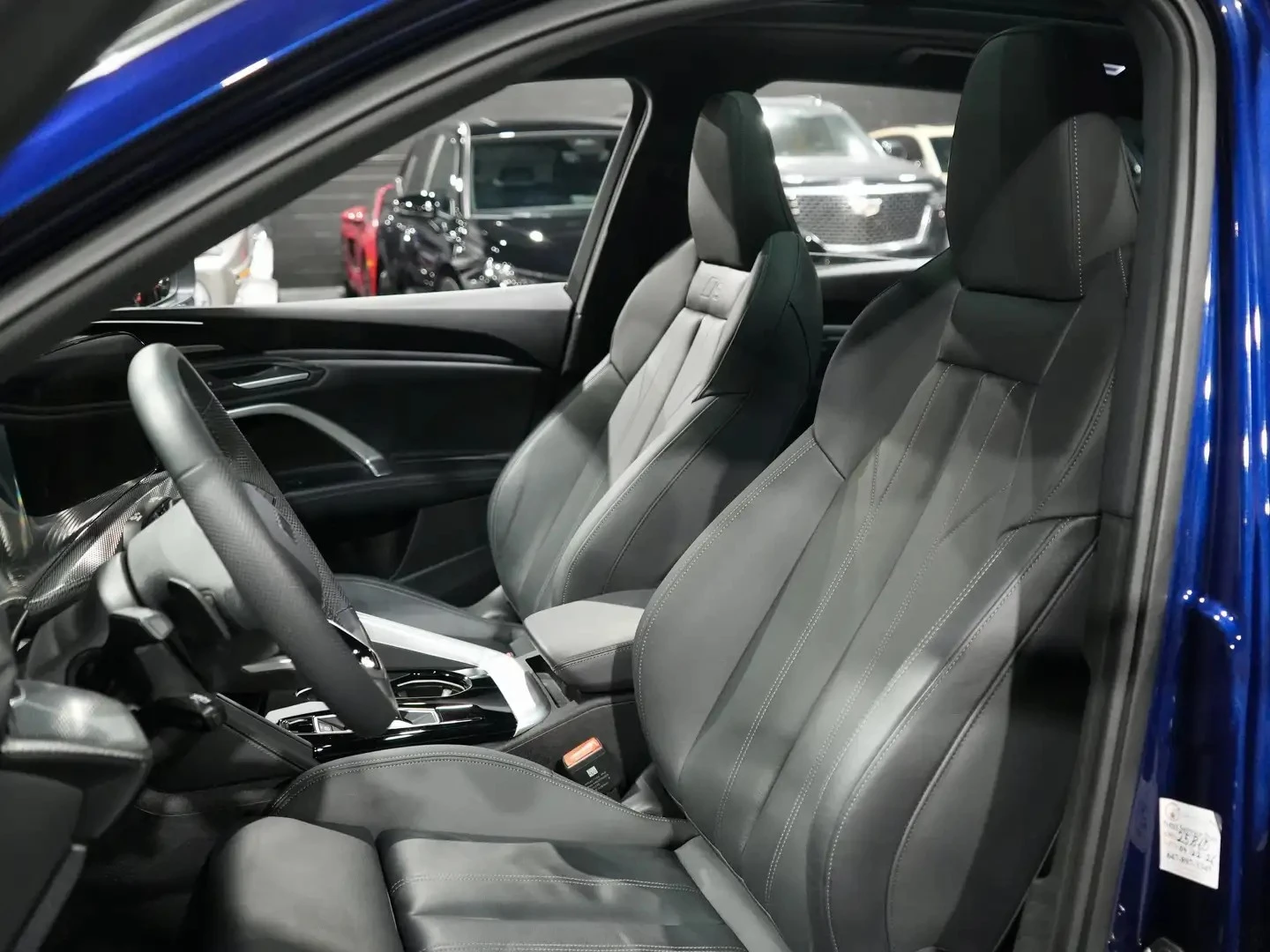 Audi Q5 B&O | S Line| PANO| HUD| Drive Assist, снимка 9 - Автомобили и джипове - 56072063