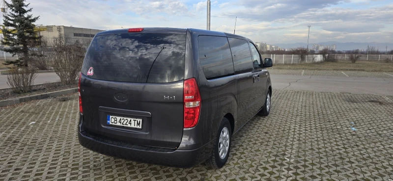 Hyundai H1 7+ 1, снимка 7 - Бусове и автобуси - 49215757