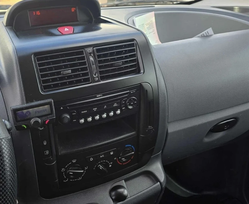 Citroen Jumpy КЛИМАТИК, снимка 10 - Бусове и автобуси - 52541388