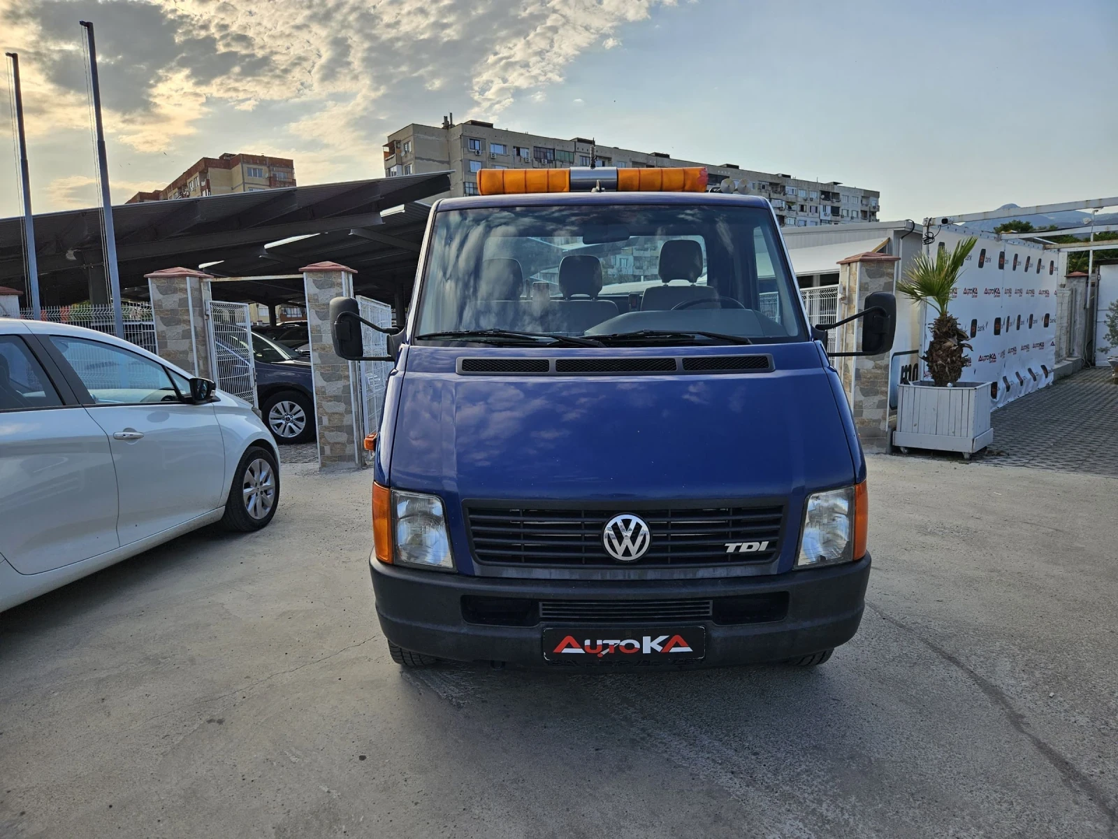 VW Lt 2.5TDI-131кс= КЛИМАТИК= ПЪТНА ПОМОЩ ДО 3.5Т, снимка 1