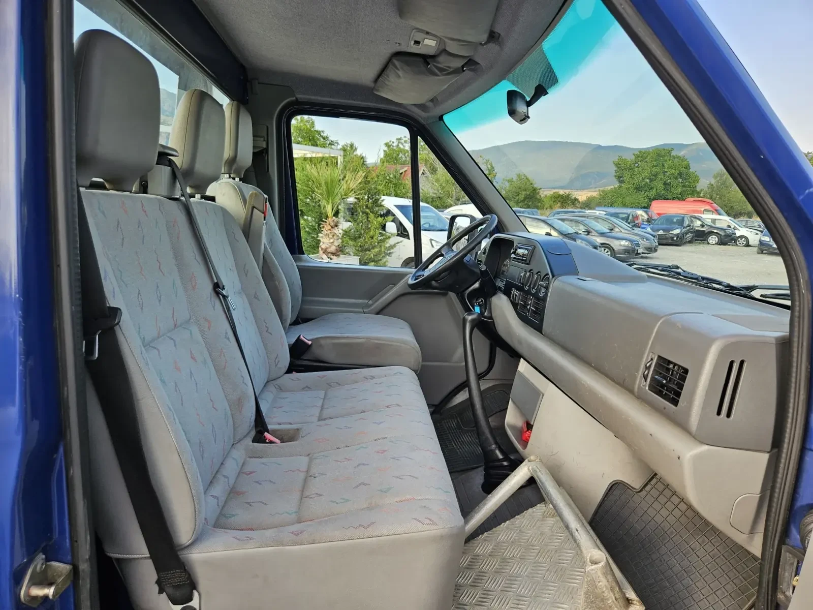 VW Lt 2.5TDI-131кс= КЛИМАТИК= ПЪТНА ПОМОЩ ДО 3.5Т - изображение 9