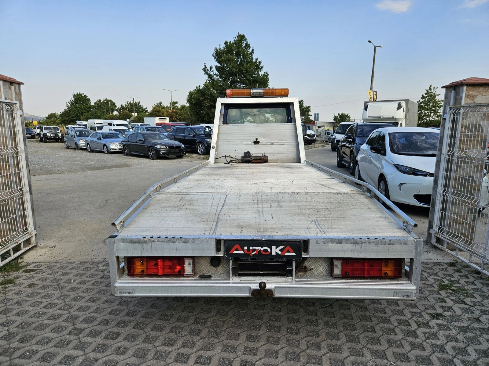 VW Lt 2.5TDI-131кс= КЛИМАТИК= ПЪТНА ПОМОЩ ДО 3.5Т - изображение 4